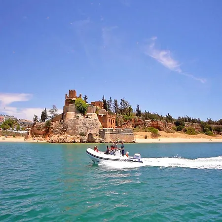 Apartment In Alvor Near Scenic Beaches *