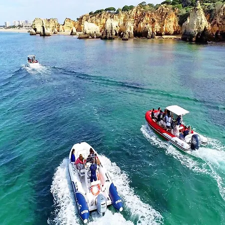 Apartment In Alvor Near Scenic Beaches Alvor