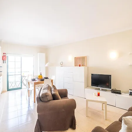 Apartment In Alvor Near Scenic Beaches Apartamento Alvor